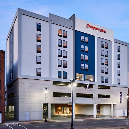 Hampton Inn Massillon Exterior foto