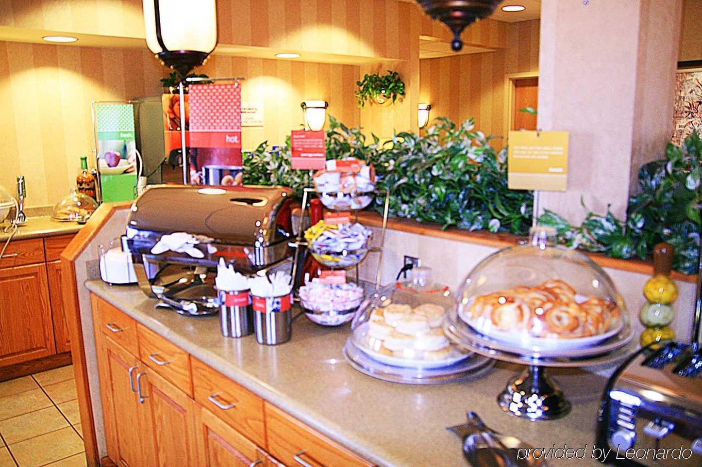 Hampton Inn Massillon Restaurante foto